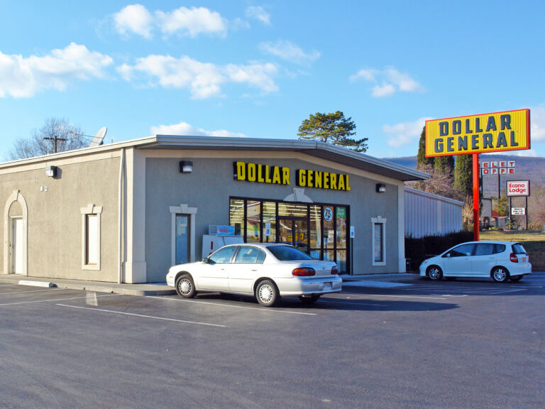 Featured Listings Single Tenant & MultiTenant Offerings Sambazis