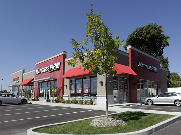 Mattress Firm & Physicians (South Bend, IN)